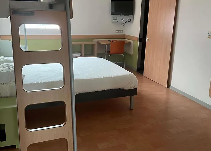 Ibis Budget Roanne Hotel