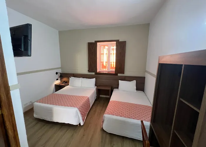 Hotel Cacique Real