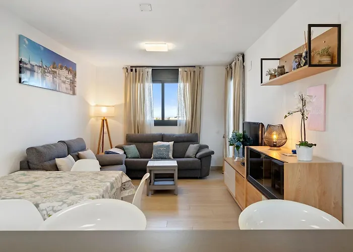 Hauzify I Apartaments Coral