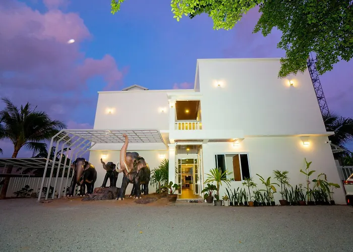 Puean Chang Resort Phuket