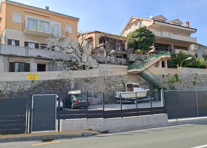 Apartments Komel II