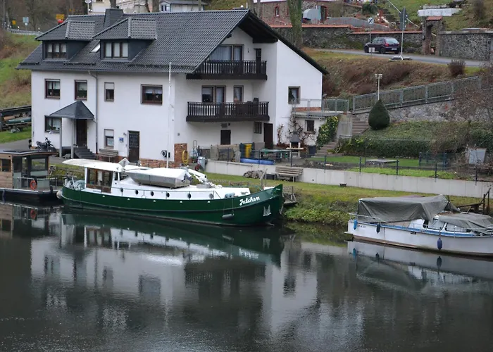 Gasthaus Balduin, mitten in der Natur, direkt am Fluss