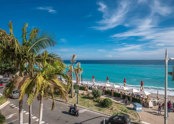 Le COQ Bleu d'Azur - Piscine - Parking!