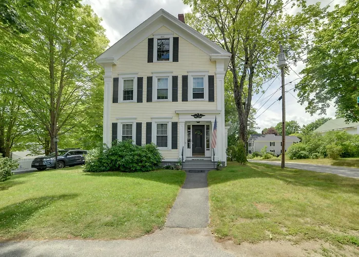 Kennebunk Apartment W/ Local Beach Access!