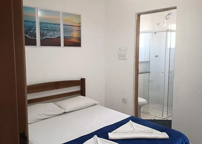 Pousada Peruíbe Frente ao Mar - Suítes, Kitnets e Apto