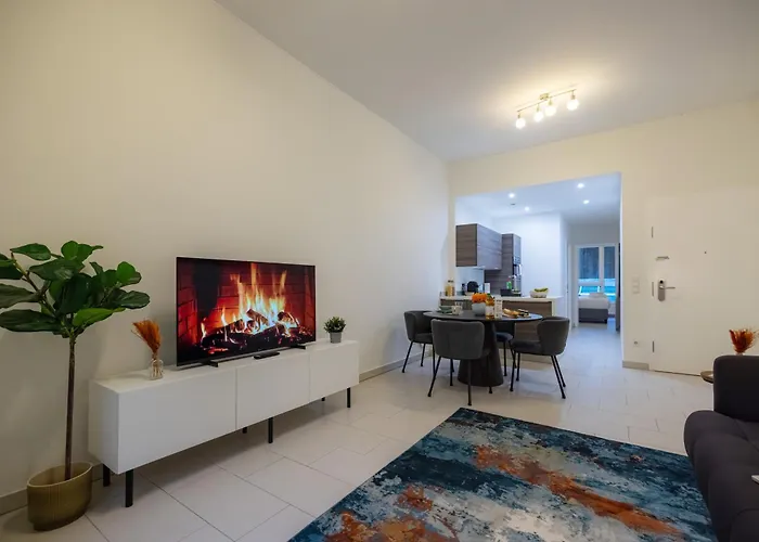 Origer Apartments By Rentaroo