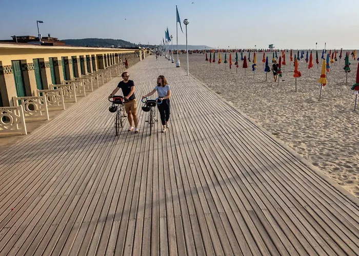 Le Cosy Deauville Studio - Vue Mer - Parking Prive