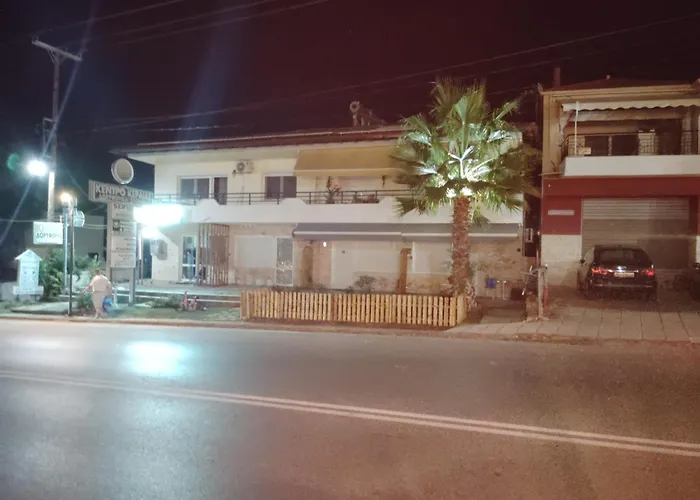Billy'S Luxury Suites In Kriopigi