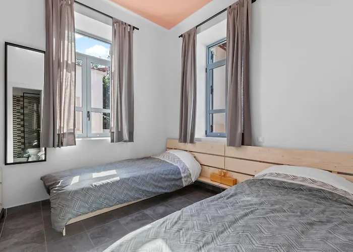 Ermioni View Seaside Rooms