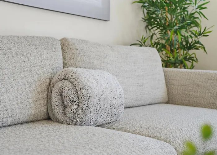 Bright Spacious & Comfortable Hayes Valley Condo
