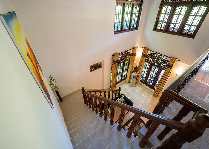 Breeze Bay Villa