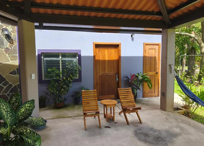 Casa Morada