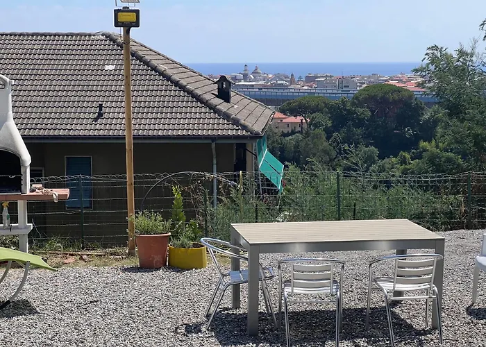 Villa Tranquilla Immersa Nel Verde A 2 Km Dal Mare
