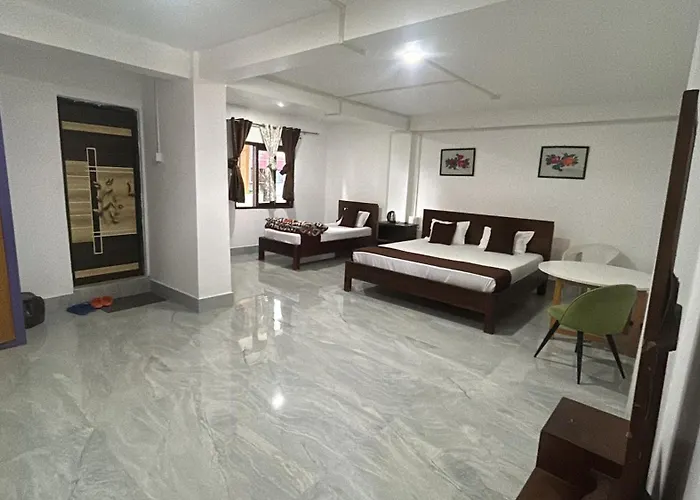Tsewangs Bed & Breakfast Homestay