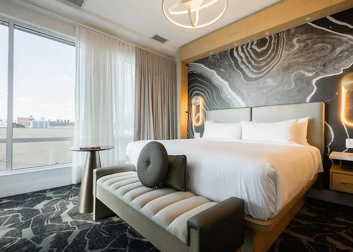 Posh On Kirkwood, A Boutique Hotel
