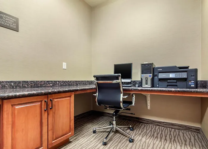 Comfort Inn & Suites