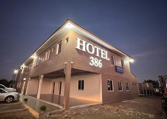 Hotel 386, lugar tranquilo e preço acessível