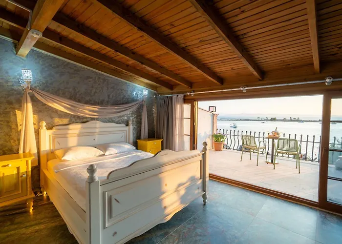 Ra Hotel