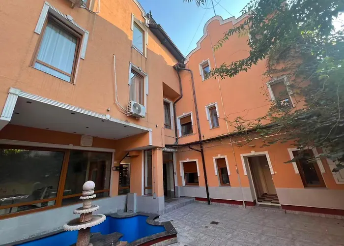 G-City Hostel