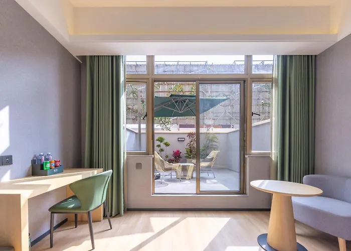 Qiuguo Garden Hotel