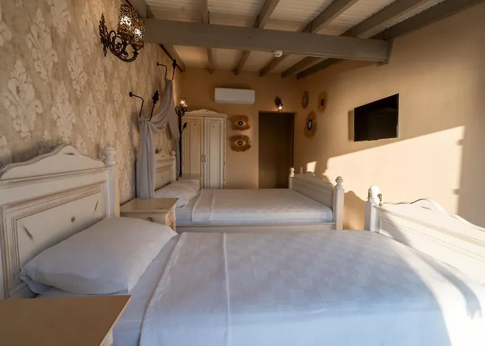 Ra Hotel