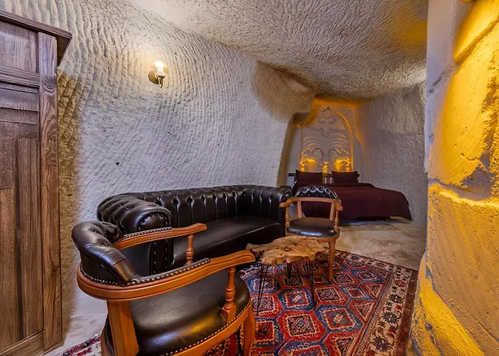 Rose Moon Cave