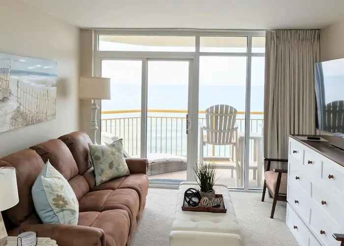 Beautiful Beachfront 2Br2Bath & 2 Balconies