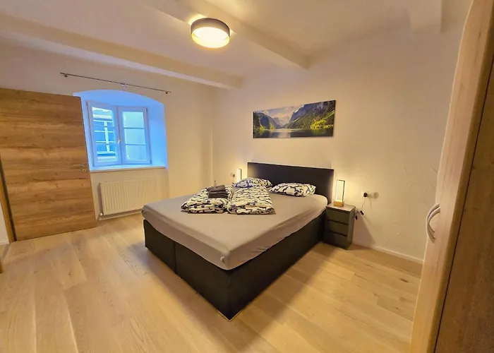 Stylish 1-Bedroom Old Town Retreat