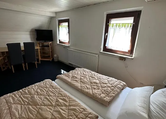 Corner Haus Large Room