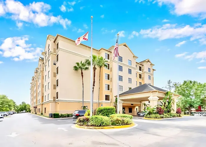 Spacious Suite Close To Disney W Pool Hot Tub Arcade