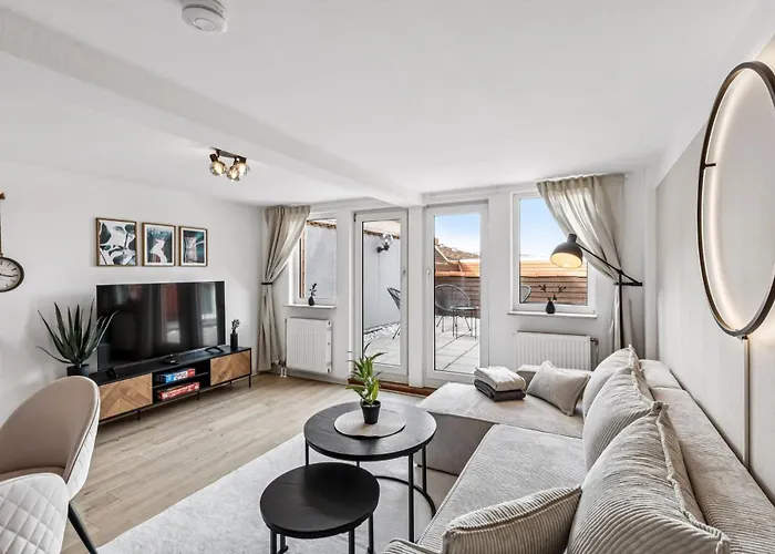Moderne Maisonette-Wohnung in Friedberg nahe Frankfurt, Balkon, Zentral, Voll ausgestattet