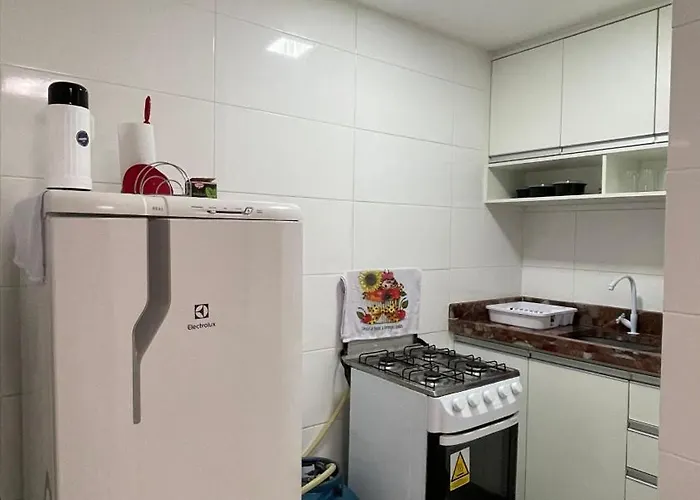 14 BIS HOSPEDAGEM em AREMBEPE, LOCALIZAÇÃO PERFEITA Tenha a Praia, Praça, Bares, Restaurantes e todas as comodidades locais ao seu lado