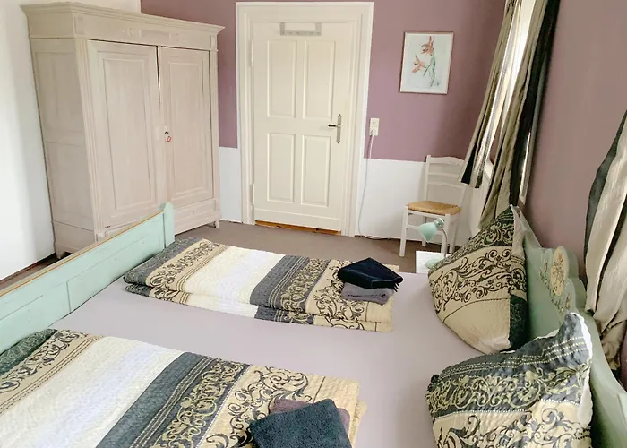 Ferienwohnung und Pension Goldberg