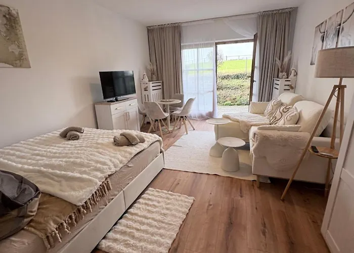 Chiemsee-Perle, stylisches Luxus-Appartement