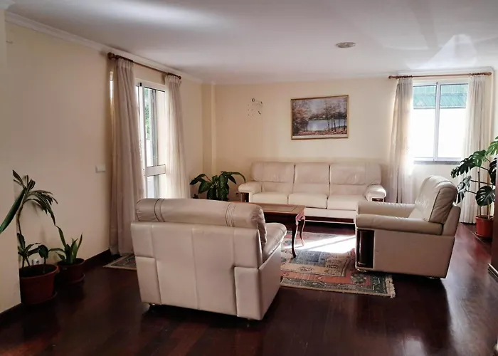 Ribeira Brava Studios - L