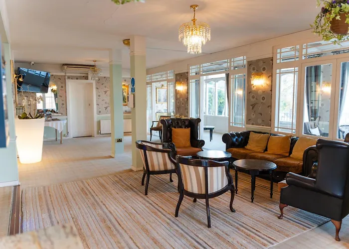 The Falcon Hotel