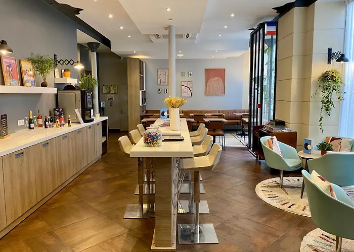 Grand Hotel Clichy Paris - Boutique Hotel