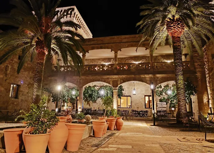 Parador De Jarandilla De La Vera