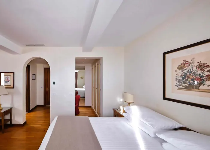Hotel Villa Cipriani - Preferred Hotels & Resorts