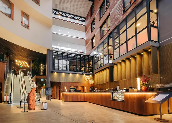 Best Western Plus Hotel Plaza