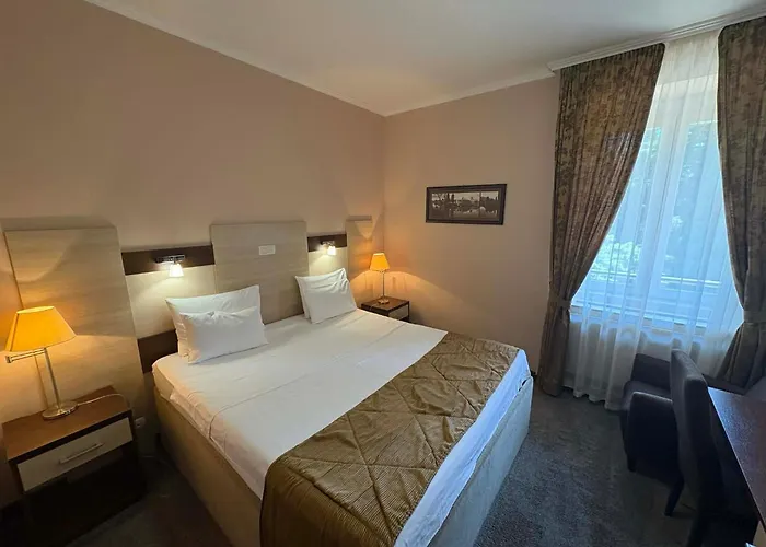 Hotel Leotar