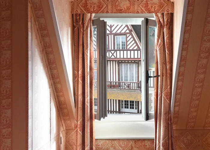 Hotel Saint James