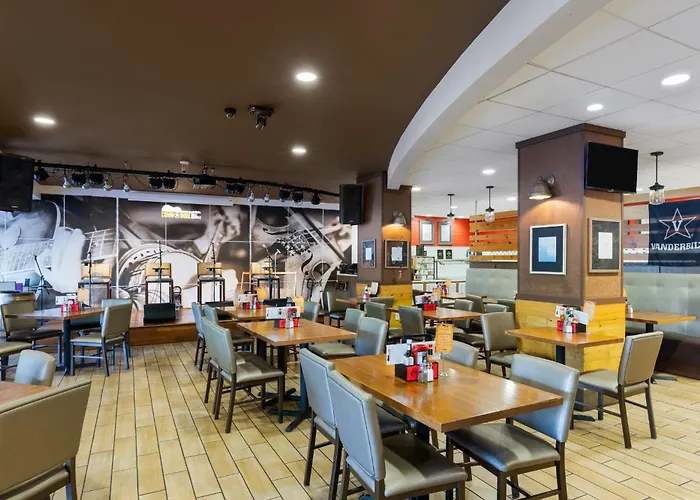Holiday Inn Nashville - Vanderbilt - Dwtn By Ihg