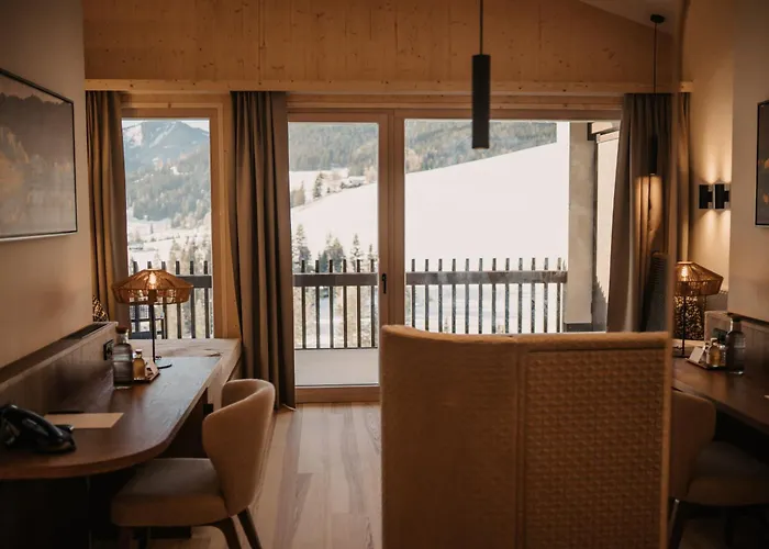 Hotel Neubergerhof