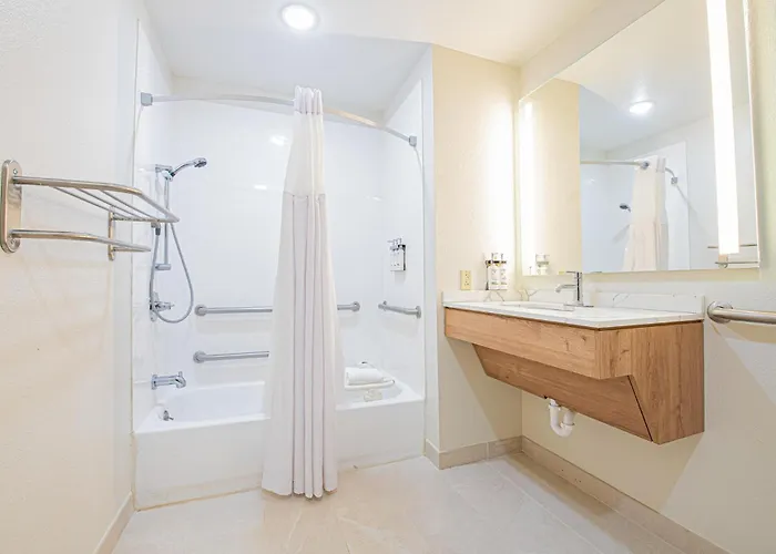 Staybridge Suites Lafayette-Airport By Ihg
