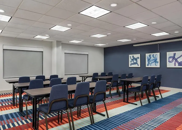Garner Hotel Murfreesboro West By Ihg