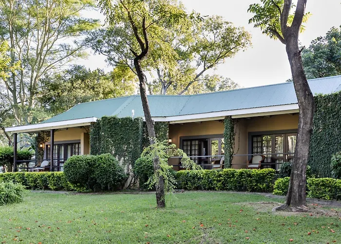 Perry'S Bridge Hollow Boutique Hotel