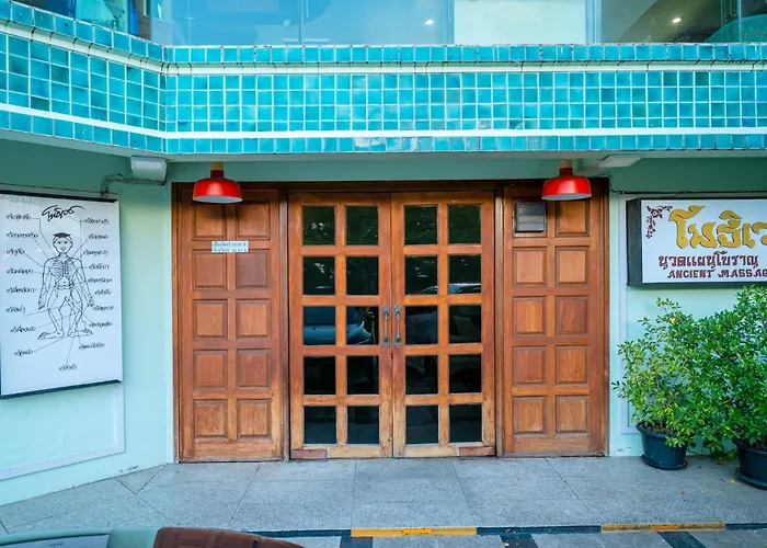 Viang Tak Riverside Hotel