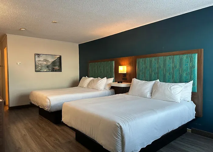 Travelodge By Wyndham Amherst