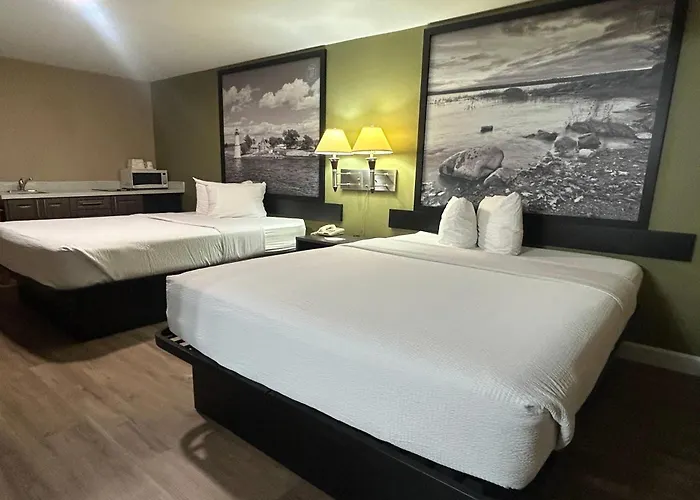 Super 8 By Wyndham Pembroke